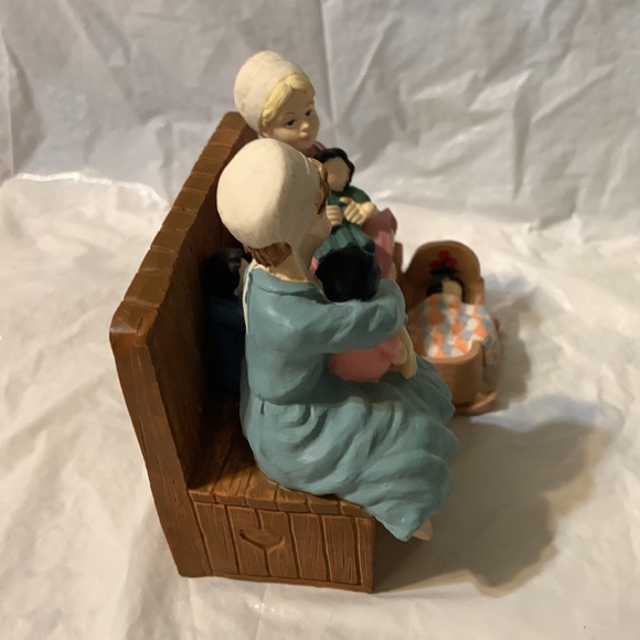 Amish country collection “playing house” - Picture 4 of 5